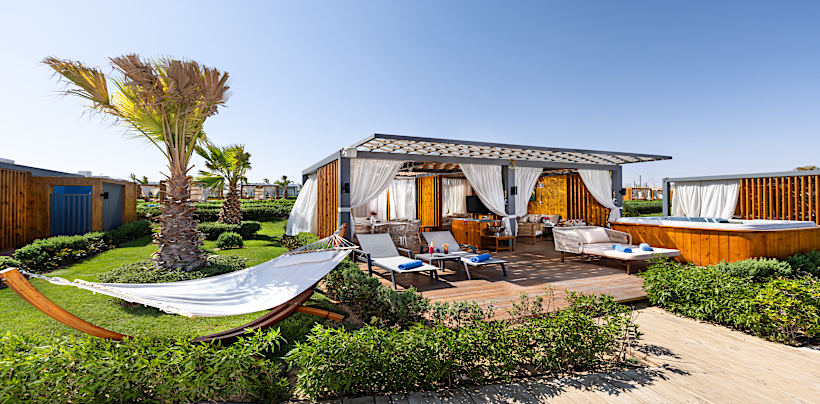 Rixos Radamis Beach Hotel Plaj ve Havuz 1